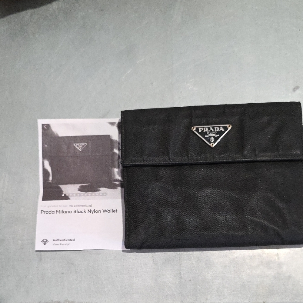 Prada Black Men Wallet - Picture 3 of 9
